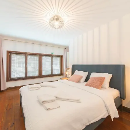 Appartement Kreef.4 *
