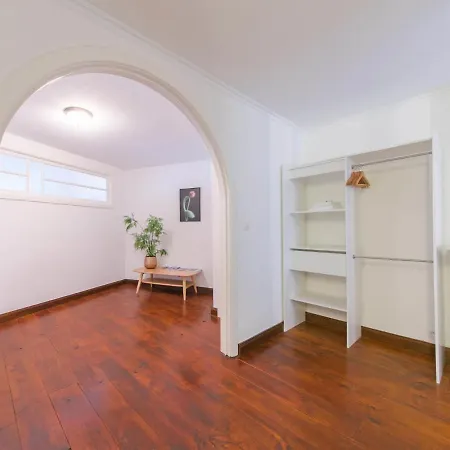 Appartement Kreef.4 *